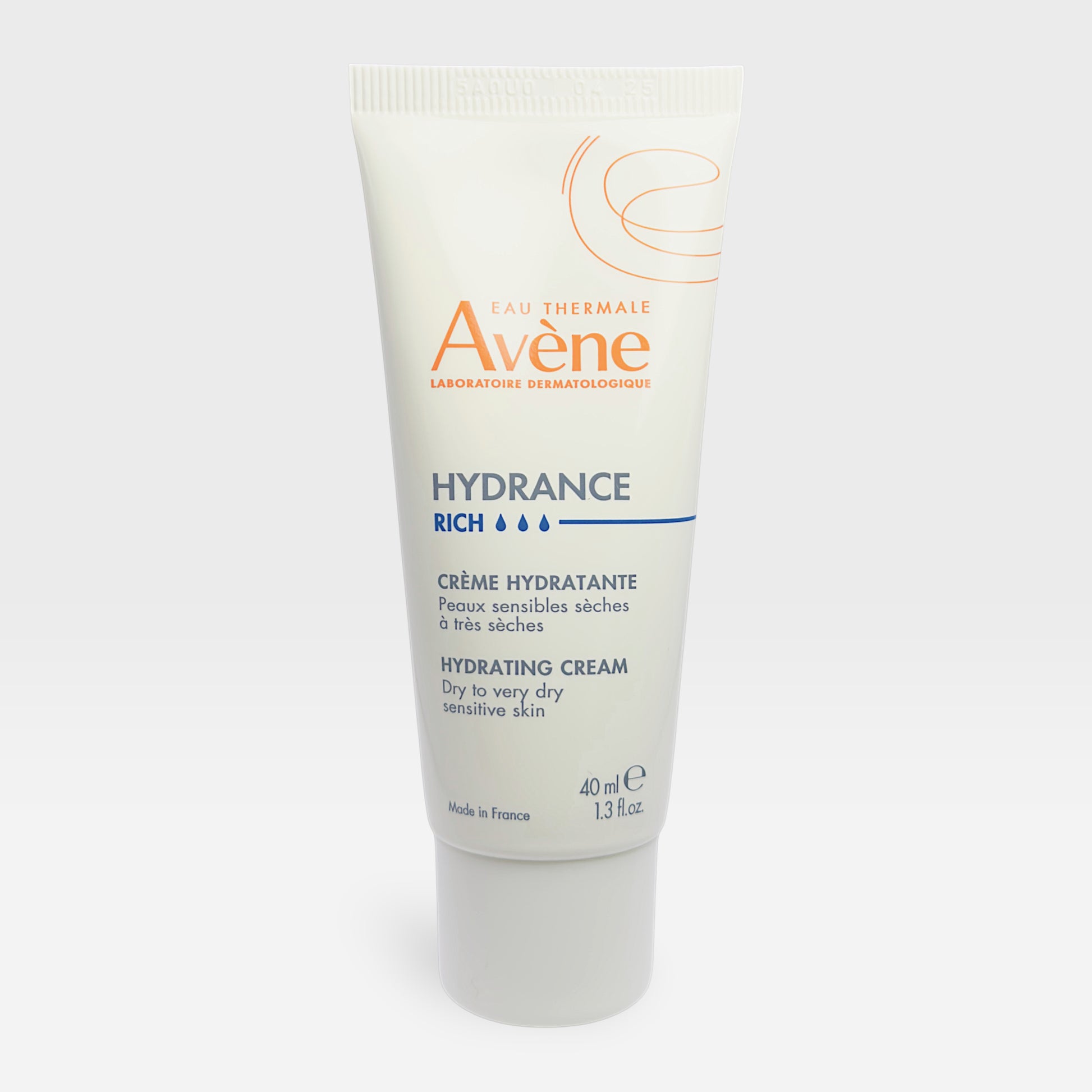 Avène Hydrance Rich Hydrating Cream in a 40ml jar, a moisturizer with a smooth, creamy texture for dry, sensitive skin.